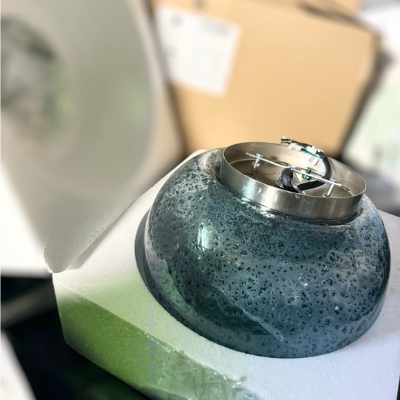 NEW IN BOX Hand Blown Glass COASTAL Blue Modern Accent Pendant light - Picture 9 of 9